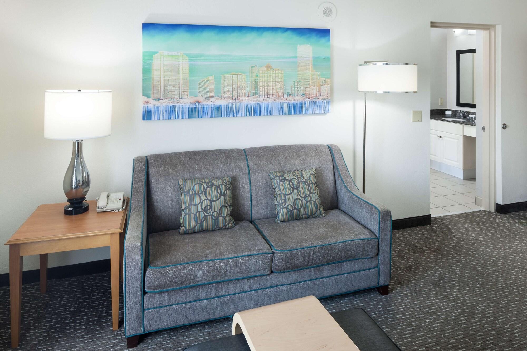 Homewood Suites Miami Airport/Blue Lagoon Bagian luar foto