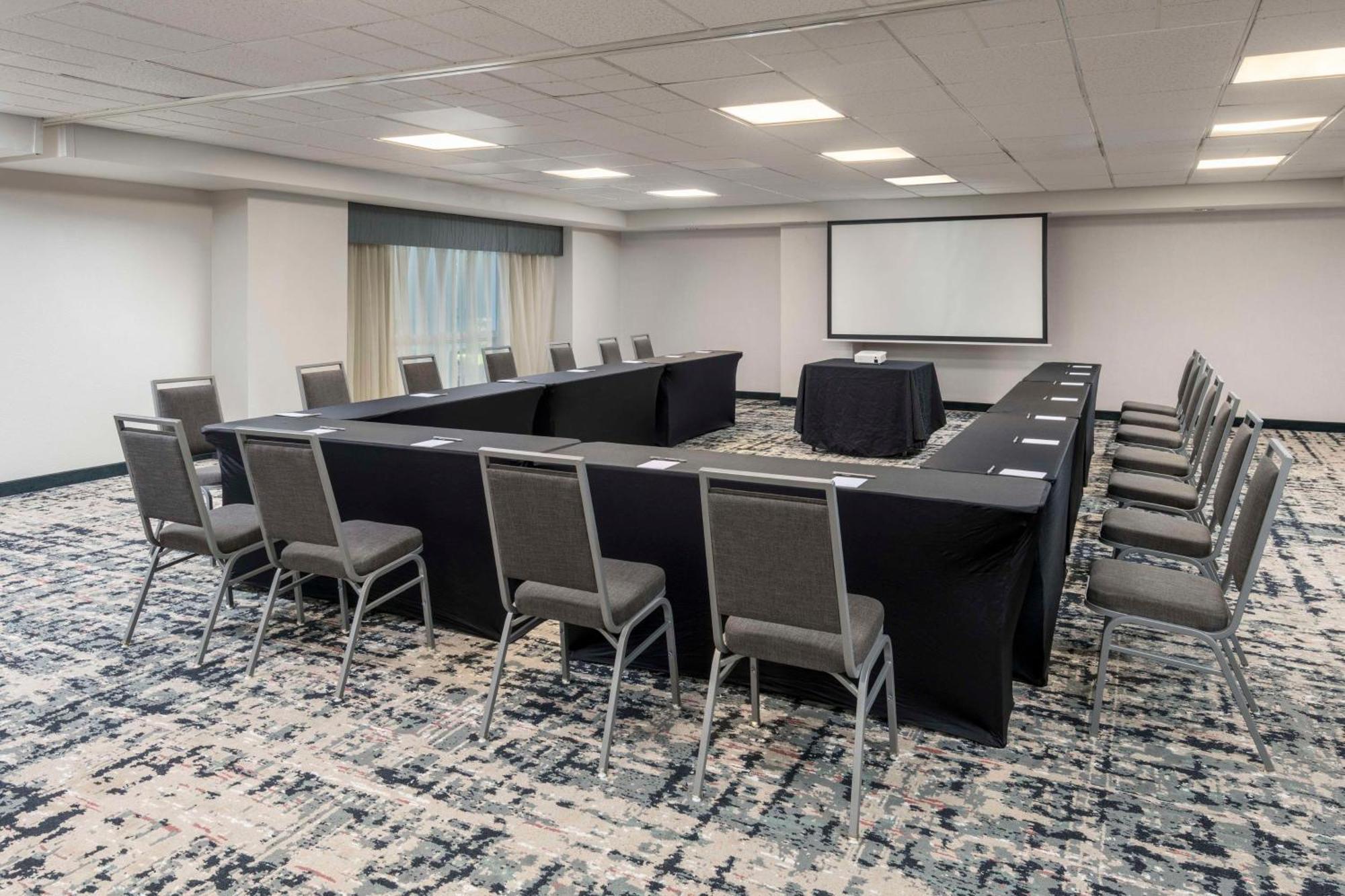 Homewood Suites Miami Airport/Blue Lagoon Bagian luar foto
